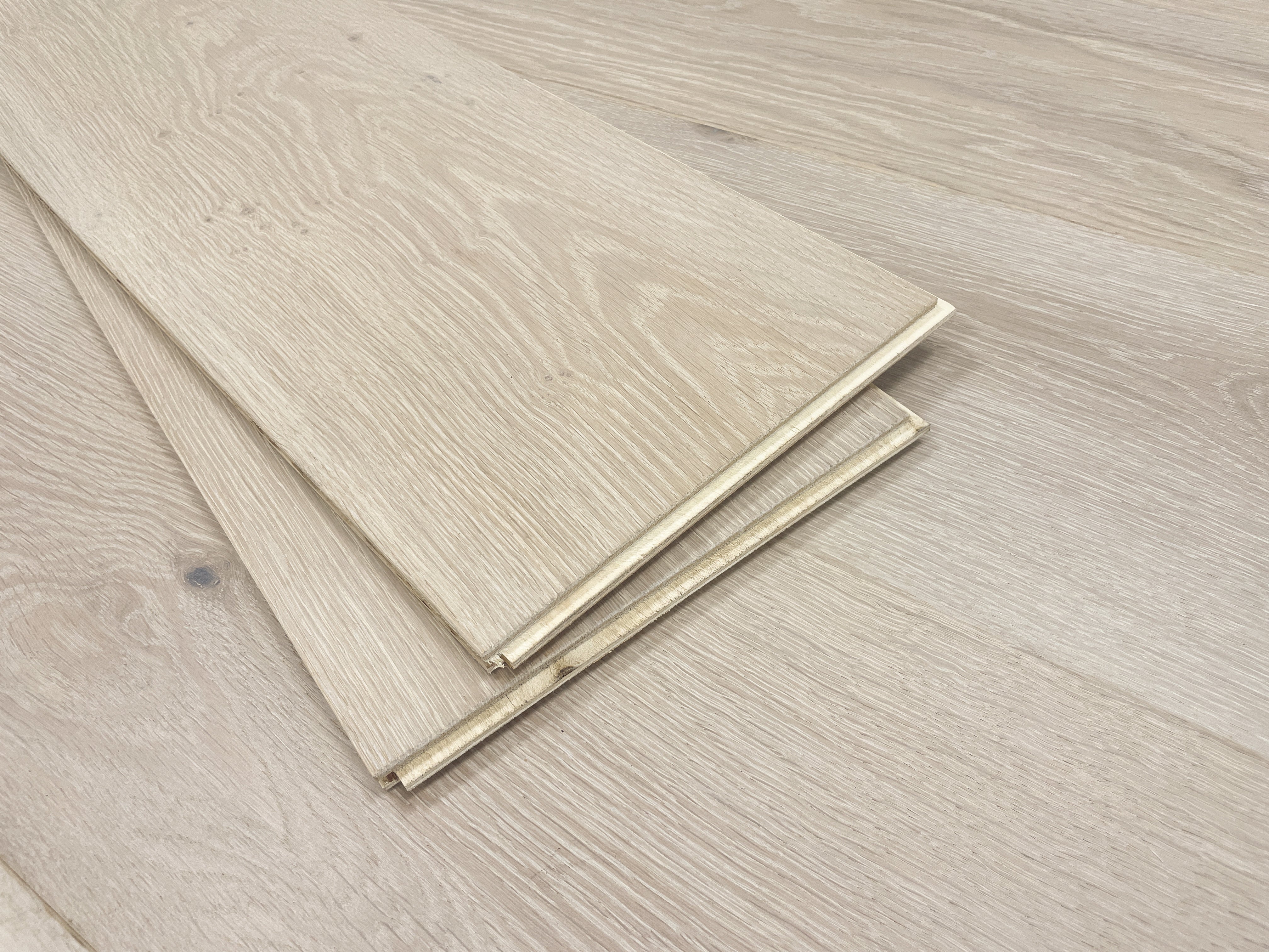 Ladera European Oak 5/8